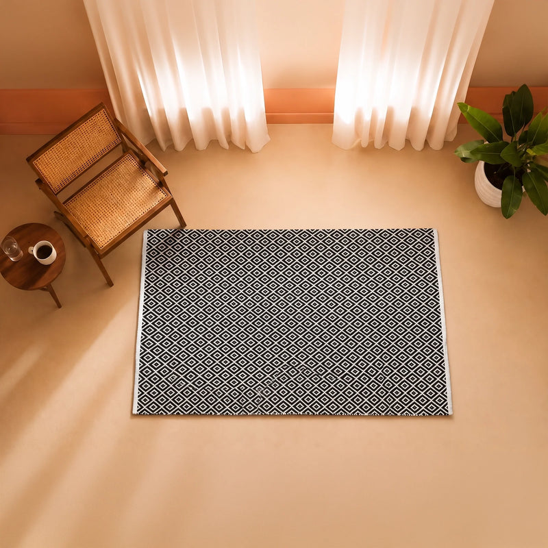 Tessitura Confetti - Diamond Printed Rug (Black & White)-1