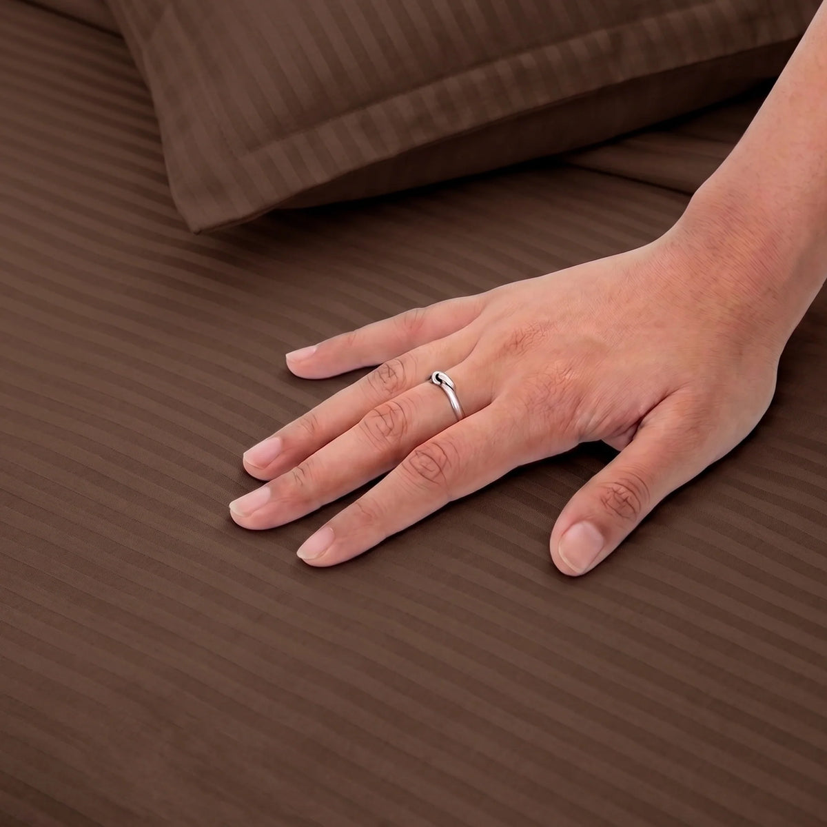 Breton Mellow - Satin Striped Duvet Cover (Brown)-2