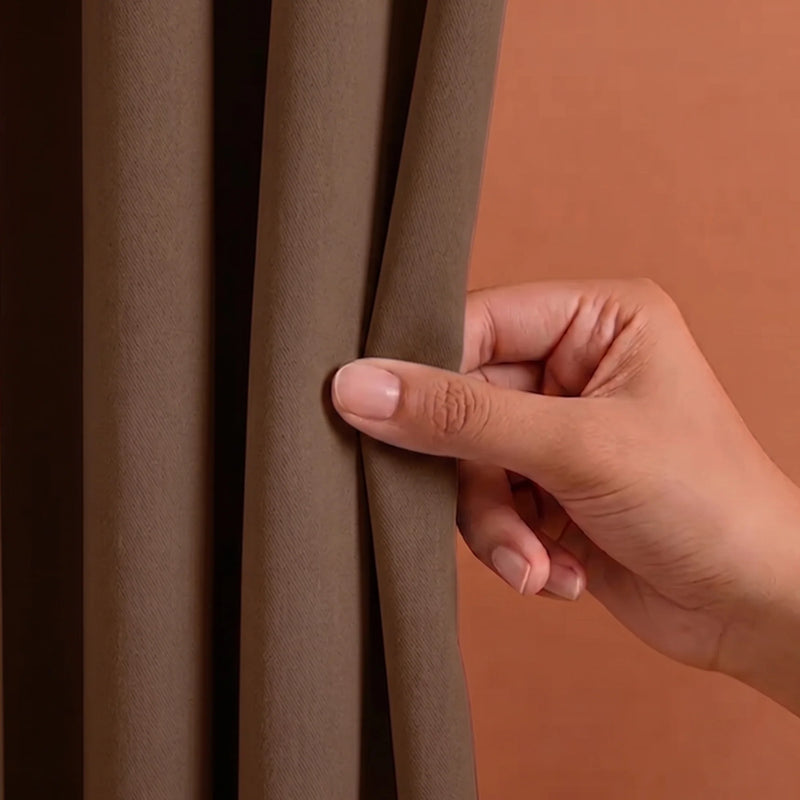 Fort Essential - Curtain-2