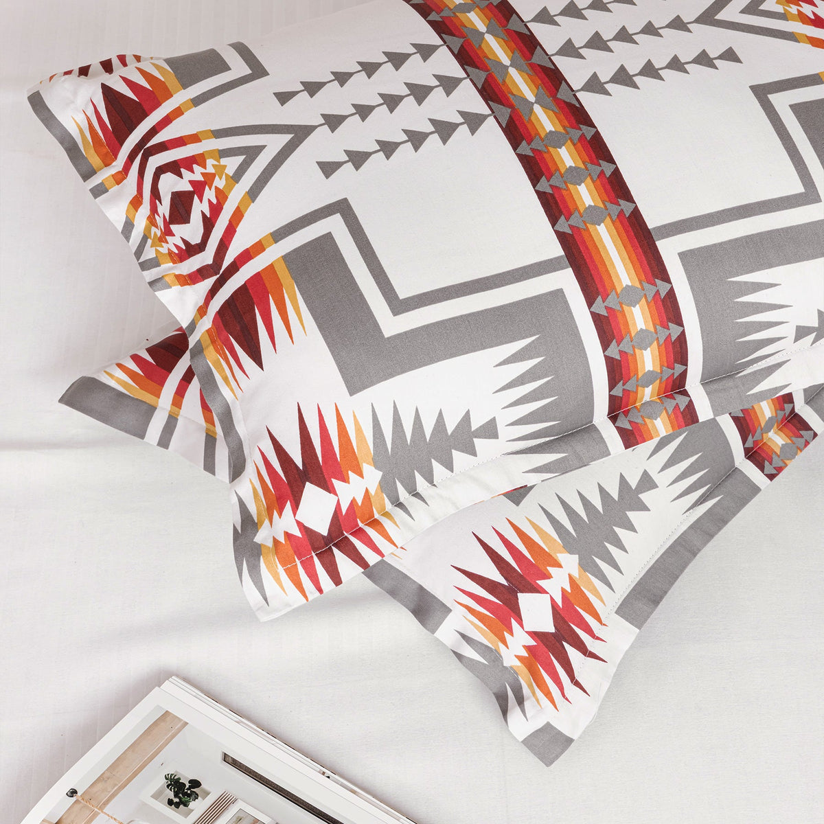 Imprimer Nomadic Dreams- Pillow Cover-3