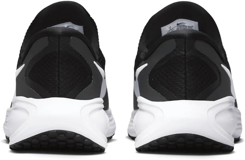 Nike Revolution 8 EasyOn Running Shoes