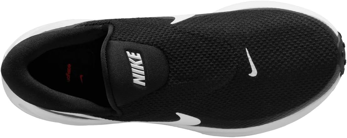 Nike Revolution 8 EasyOn Running Shoes