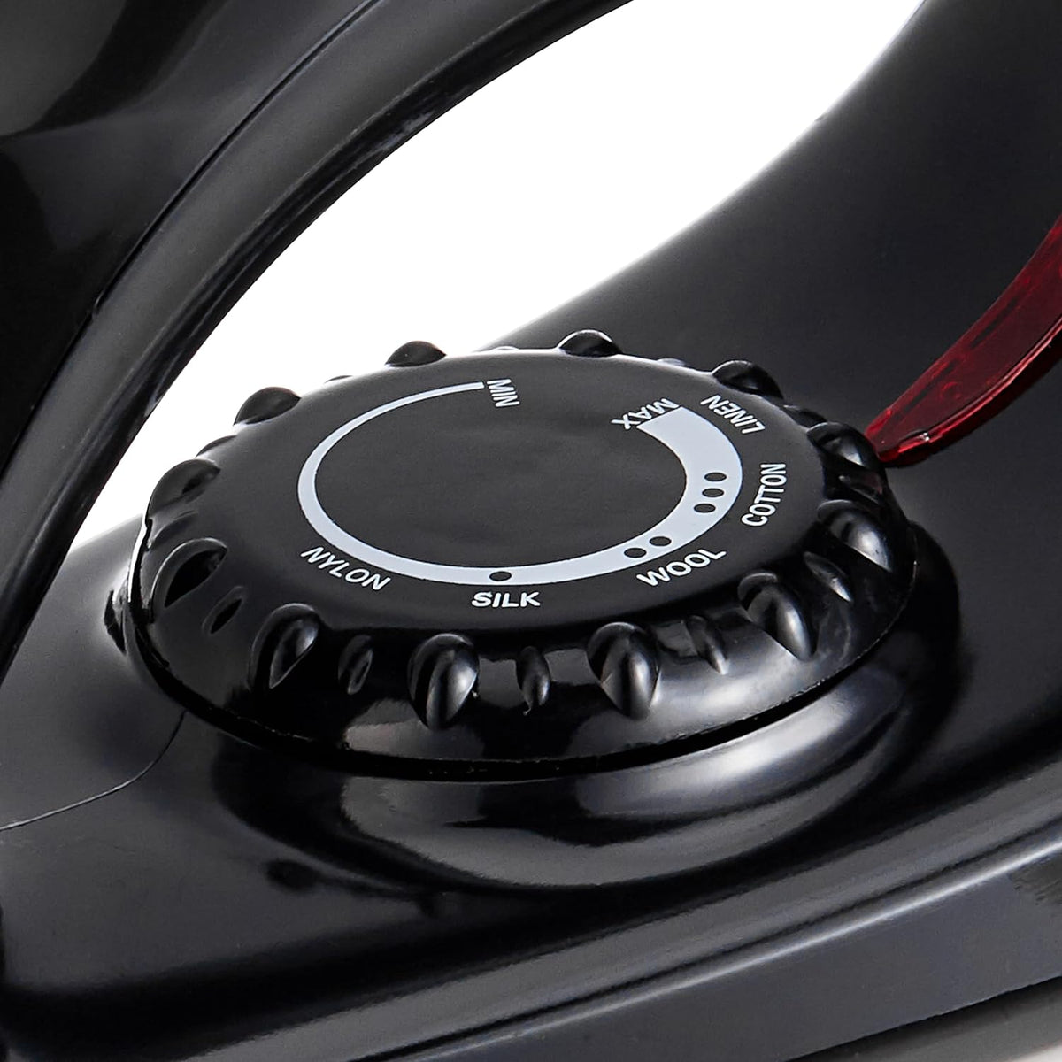 Philips Heavyweight Dry Iron GC181/80 – 1000 watts Power, Black Non-Stick Soleplate, Ergonomic Grip