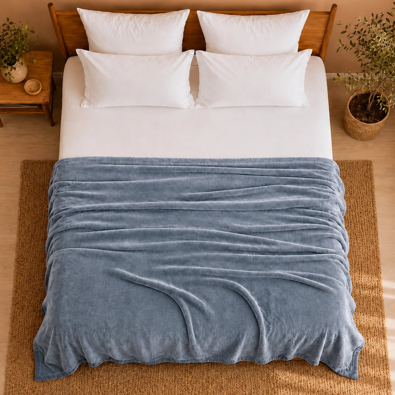 Fort Mellow - Solid Plush Blanket (Frost Blue)-8