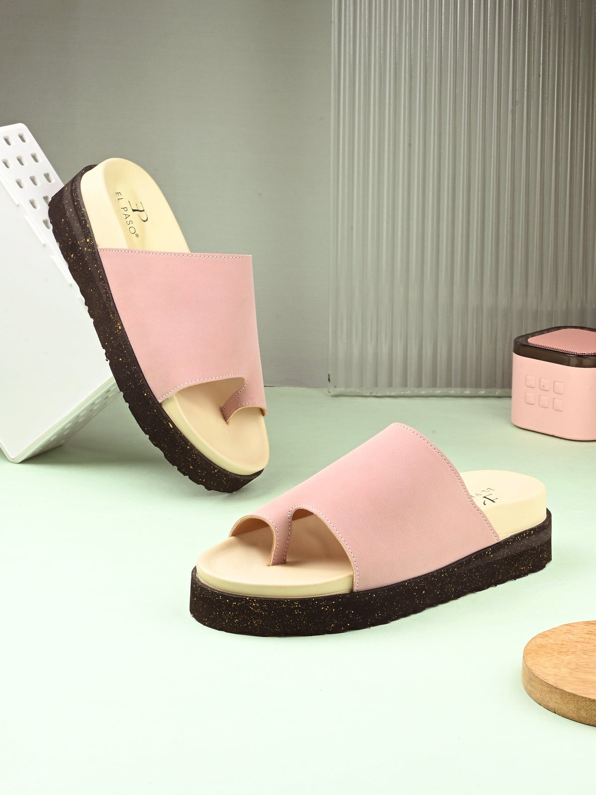 El Paso Platform Sandals with Bows-8