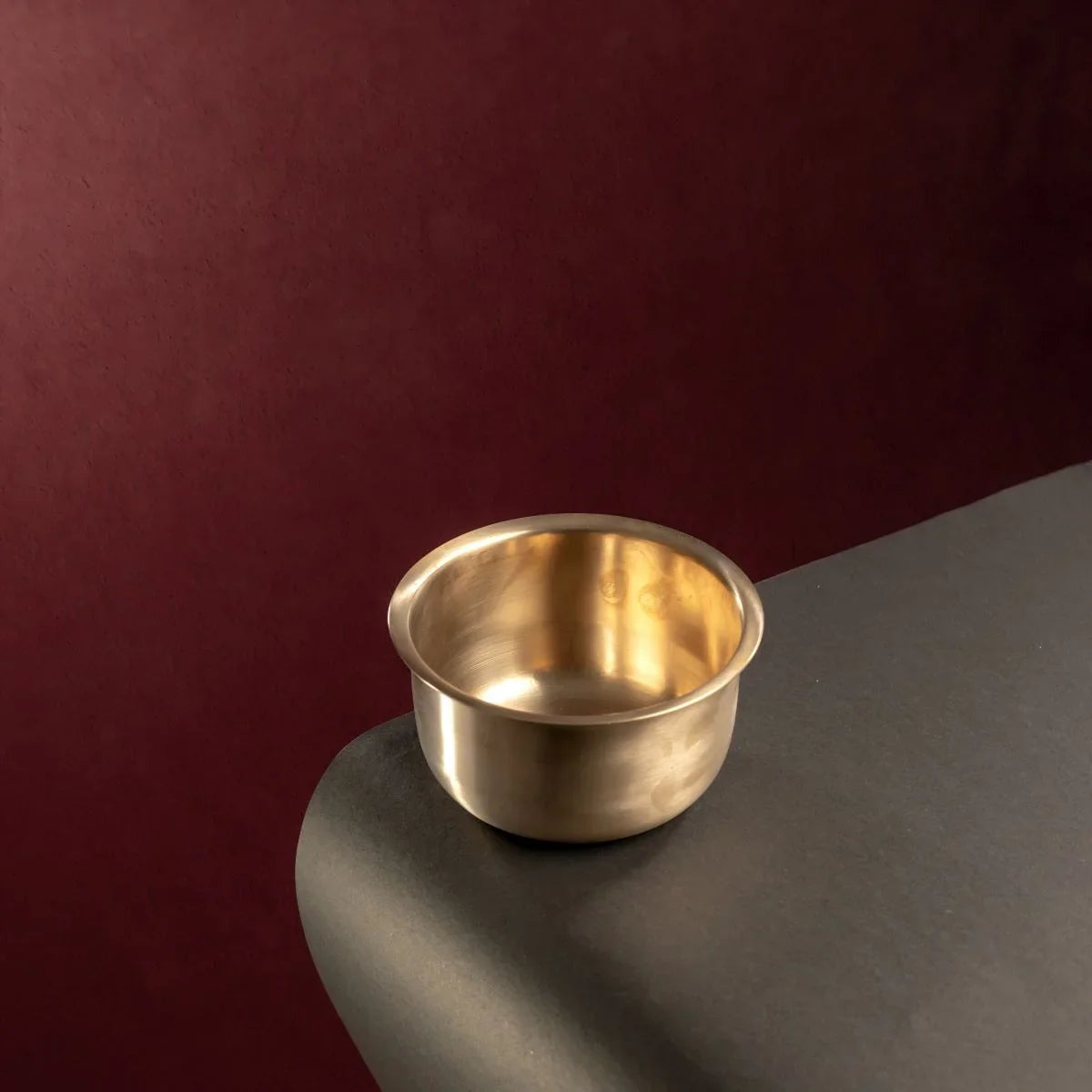 Kansa Tulsi Cookware Tope Top View-Zishta Traditional Bronze Cookware